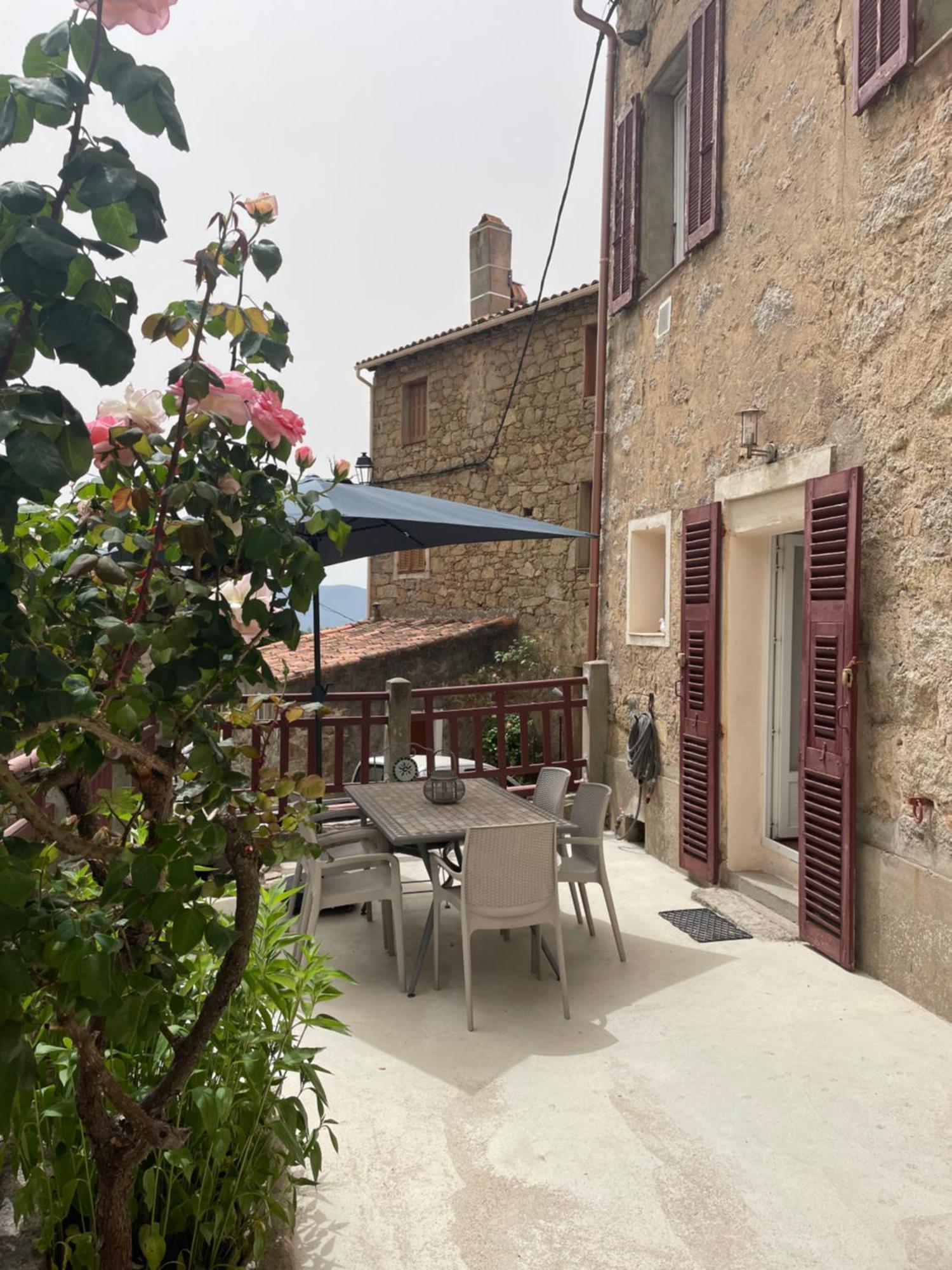 Maison De Caractere Renovee Coggia Buitenkant foto